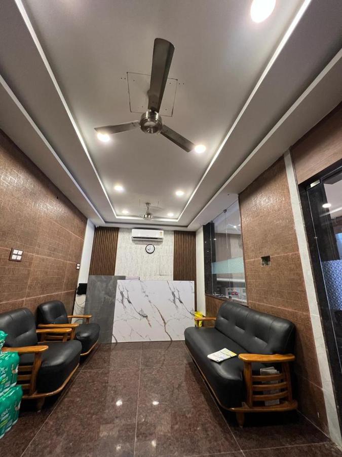 The Park Avenue Hotel - Business Class Hotel Near Central Railway Station Chennai Periyamet Dış mekan fotoğraf