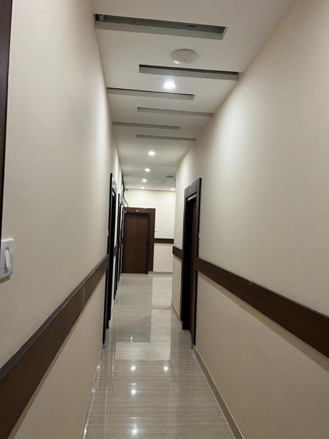 The Park Avenue Hotel - Business Class Hotel Near Central Railway Station Chennai Periyamet Dış mekan fotoğraf