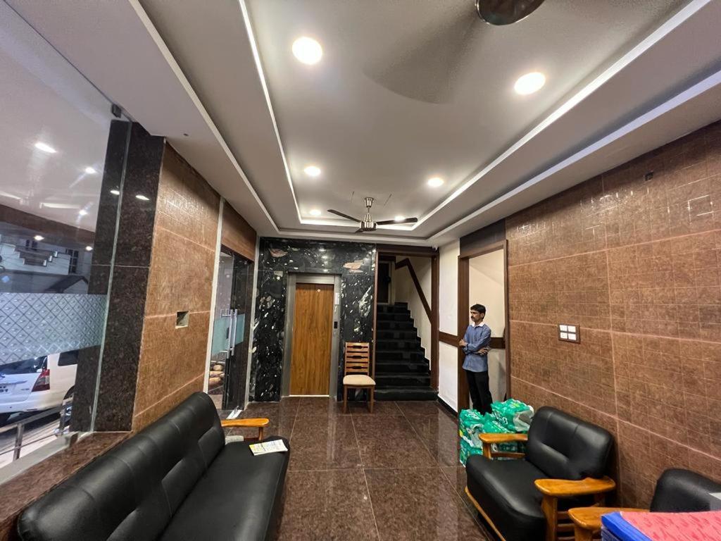 The Park Avenue Hotel - Business Class Hotel Near Central Railway Station Chennai Periyamet Dış mekan fotoğraf