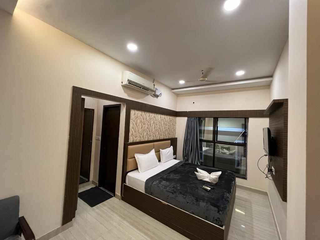 The Park Avenue Hotel - Business Class Hotel Near Central Railway Station Chennai Periyamet Dış mekan fotoğraf