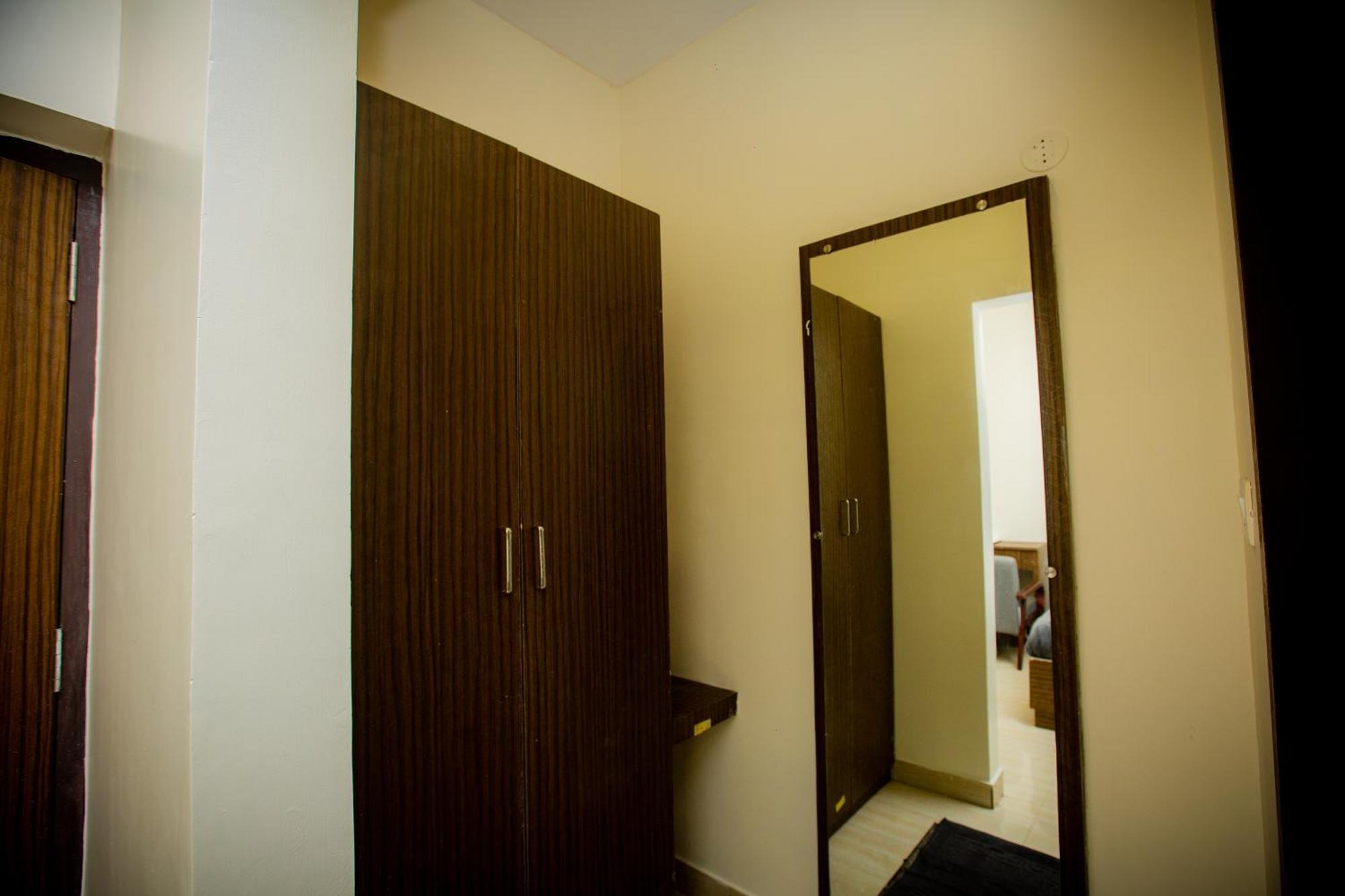 The Park Avenue Hotel - Business Class Hotel Near Central Railway Station Chennai Periyamet Dış mekan fotoğraf