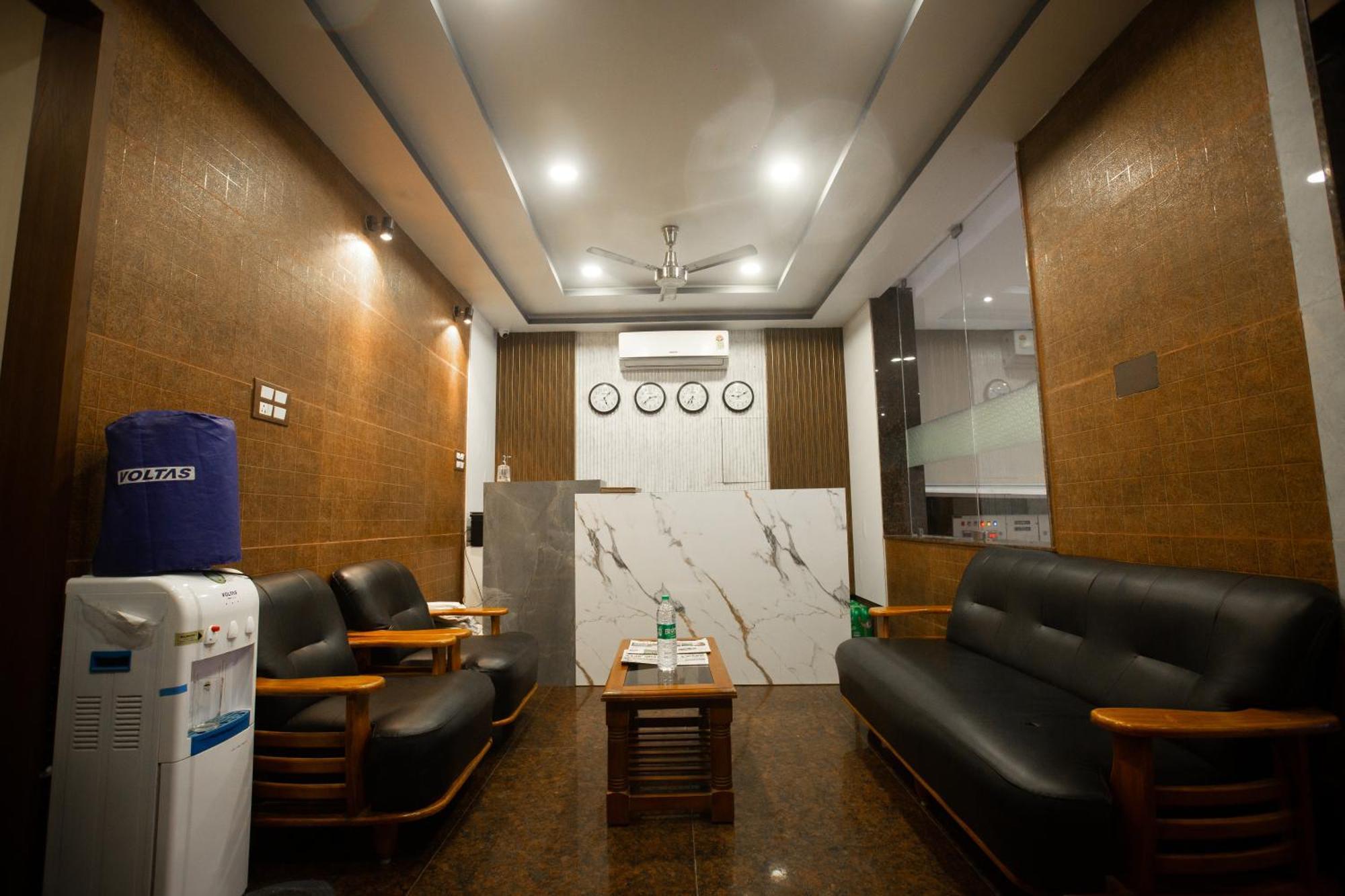 The Park Avenue Hotel - Business Class Hotel Near Central Railway Station Chennai Periyamet Dış mekan fotoğraf