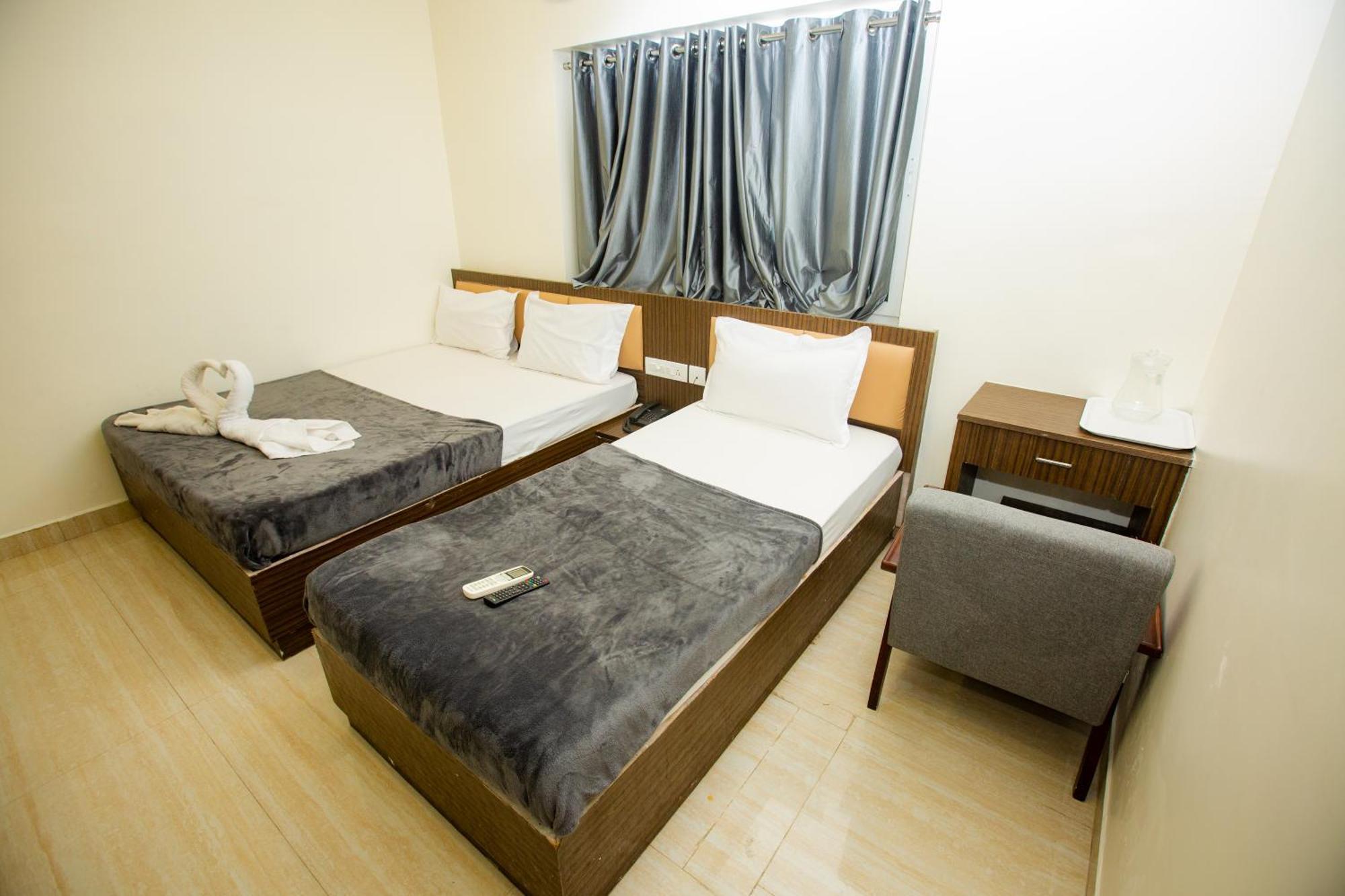 The Park Avenue Hotel - Business Class Hotel Near Central Railway Station Chennai Periyamet Dış mekan fotoğraf