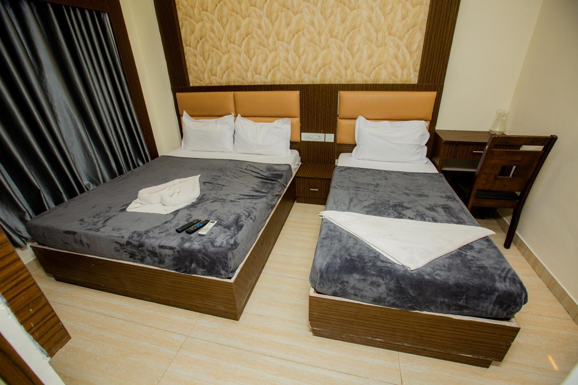 The Park Avenue Hotel - Business Class Hotel Near Central Railway Station Chennai Periyamet Dış mekan fotoğraf